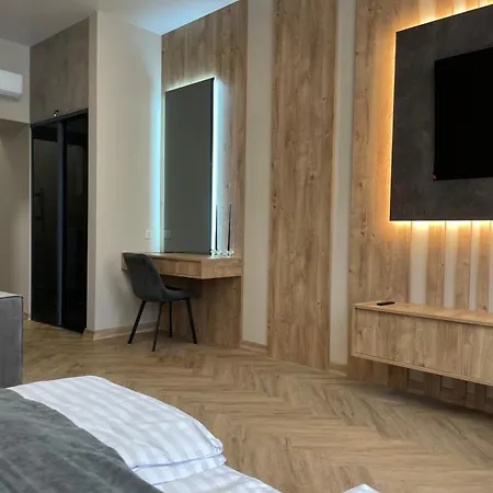 фурманська, 3 Apartment *