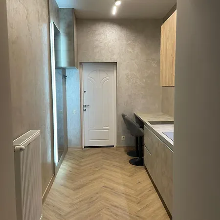 Apartment фурманська, 3 *
